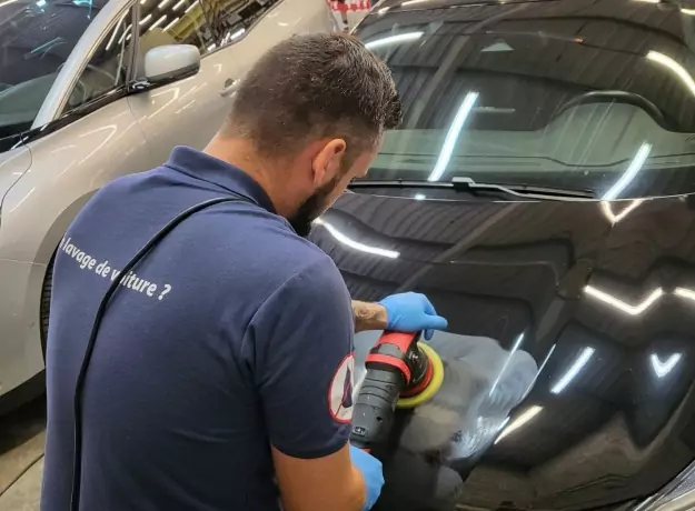 DetailCar Fréjus Unité Mobile / Lavage et soin de véhicules sans eau à domicile sur Fréjus et sa région