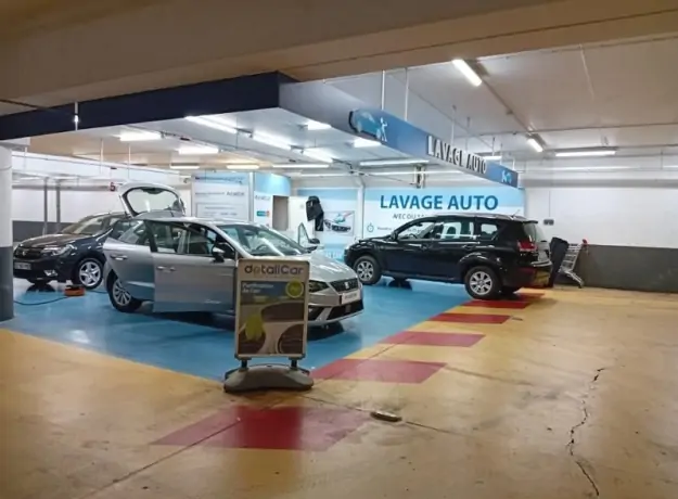 DetailCar Carrefour Lyon Vénissieux / Lavage et soin de véhicules sans eau sur Lyon Vénissieux