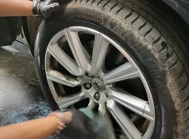 DetailCar Paris Bergson / Lavage et soin de véhicules sans eau sur Paris Bergson