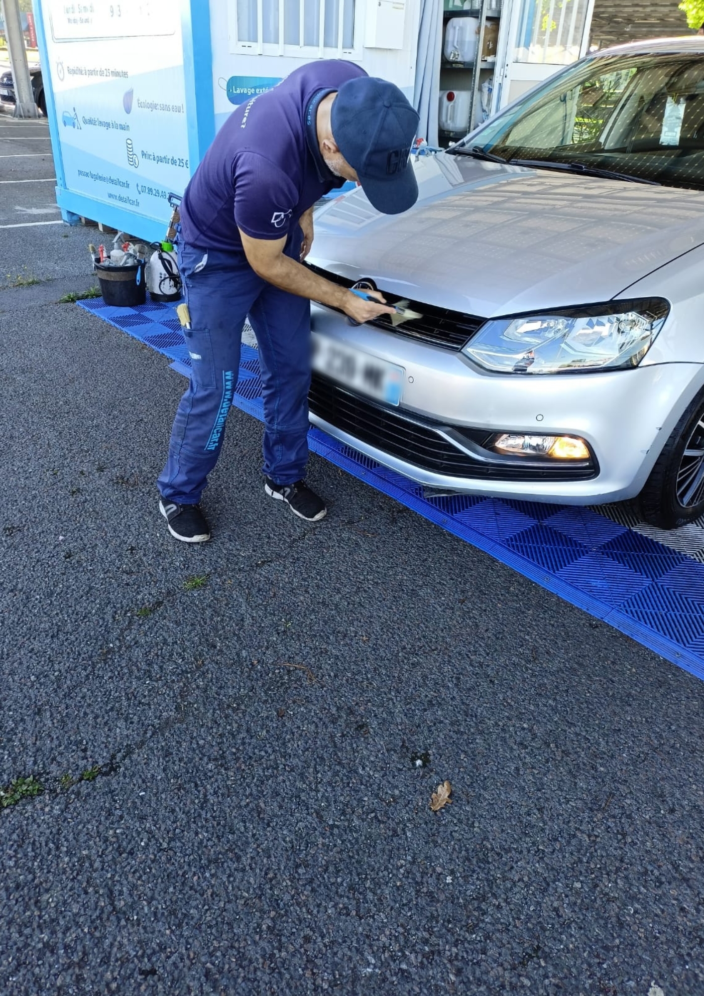 Tarif d'un nettoyage moteur de voiture à Pessac - Mavoitureclean