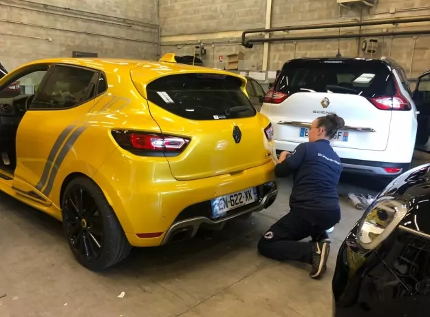 DetailCar Fréjus Unité Mobile / Lavage et soin de véhicules sans eau à domicile sur Fréjus et sa région