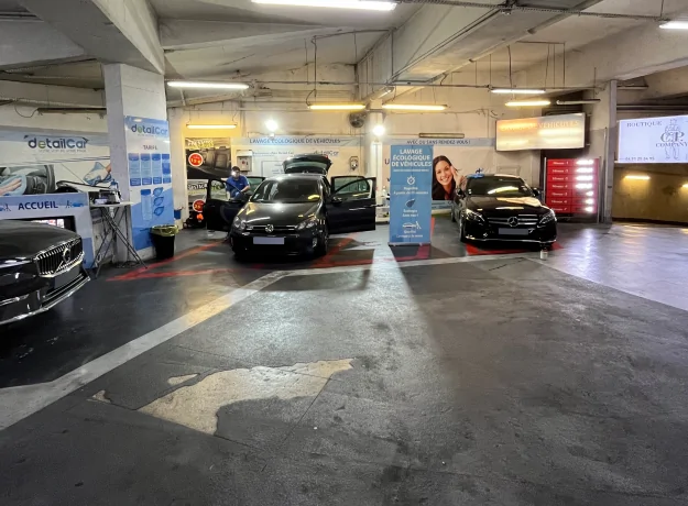 DetailCar Marseille Félix Baret / Lavage et soin de véhicules sans eau sur Marseille Centre Ville EFFIA