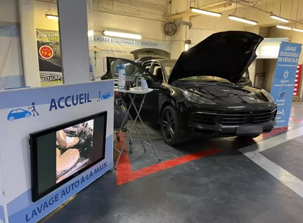 DetailCar Marseille Félix Baret / Lavage et soin de véhicules sans eau sur Marseille Centre Ville EFFIA